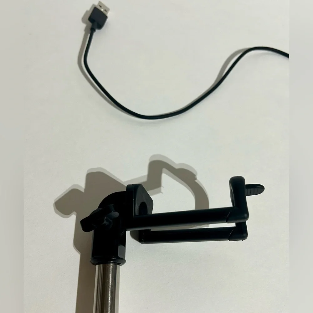 Tzumi Selfie Stick Bluetooth 12